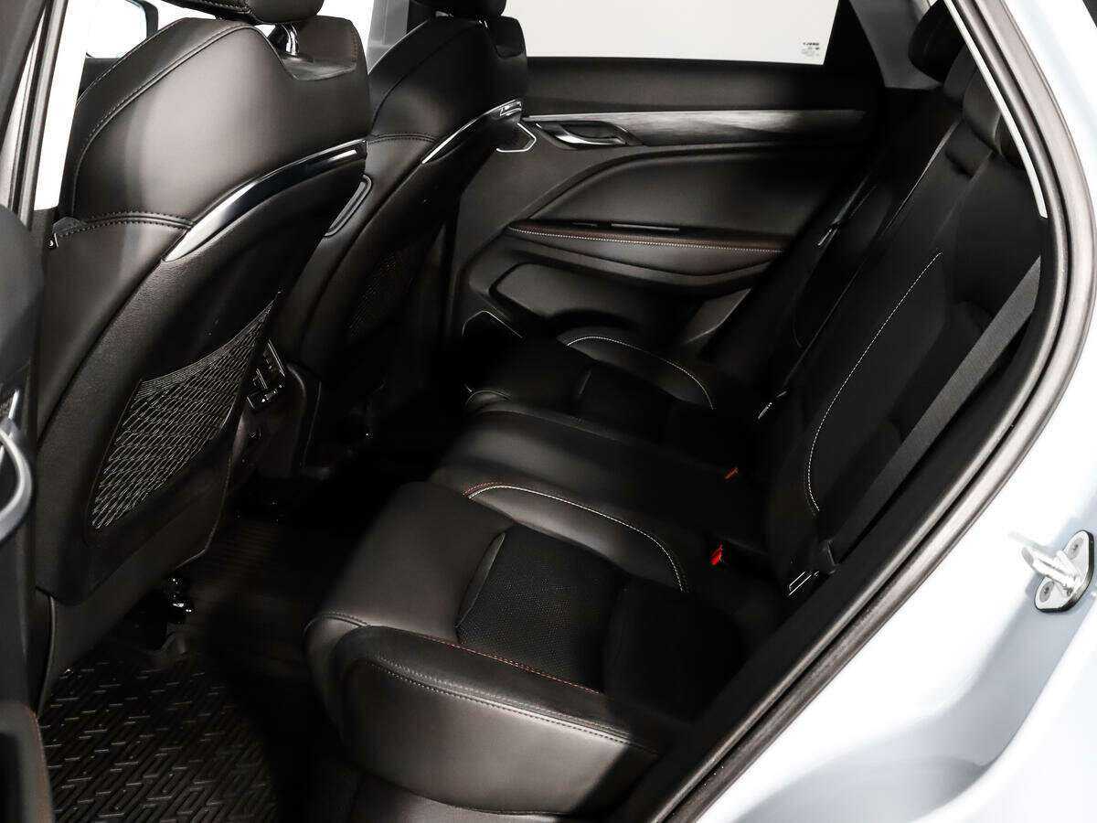 Geely Tugella, 2022 Фото №12