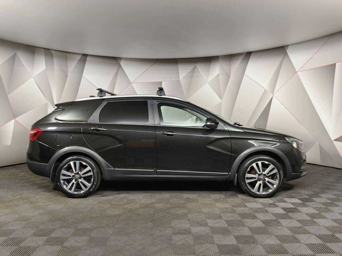 Lada (ВАЗ) Vesta SW Cross, 2019 - 66 589 км. | Фото №7