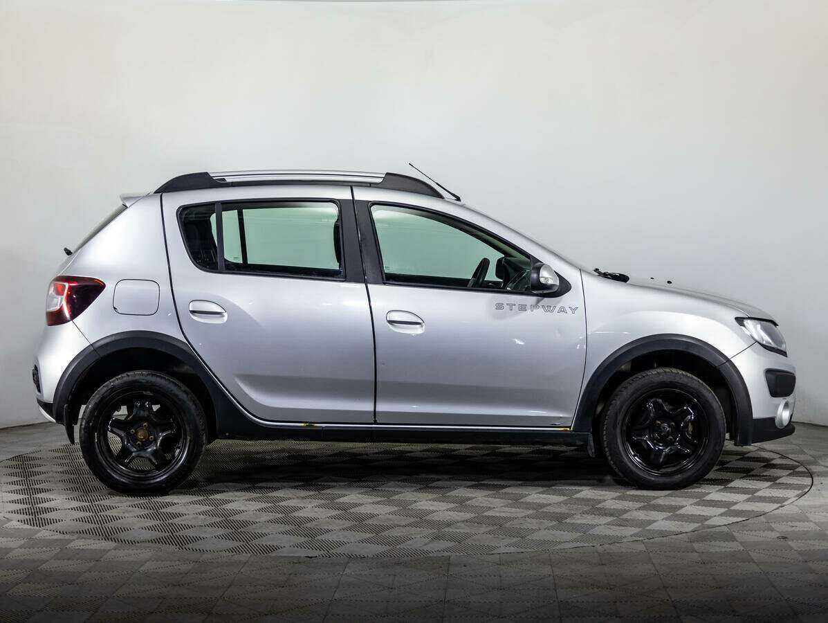 Renault Sandero Stepway, 2015 - 208 794 км. | Фото №3