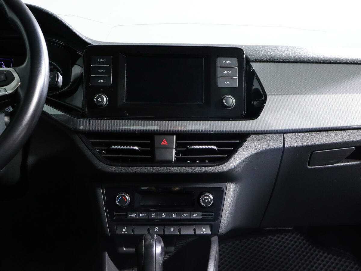 Volkswagen Polo, 2020 Фото №11