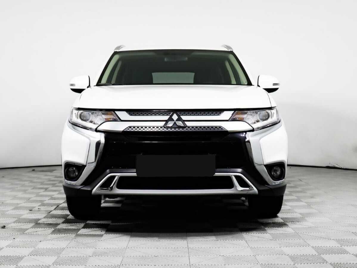 Mitsubishi Outlander, 2020 - 64 016 км. | Фото №2