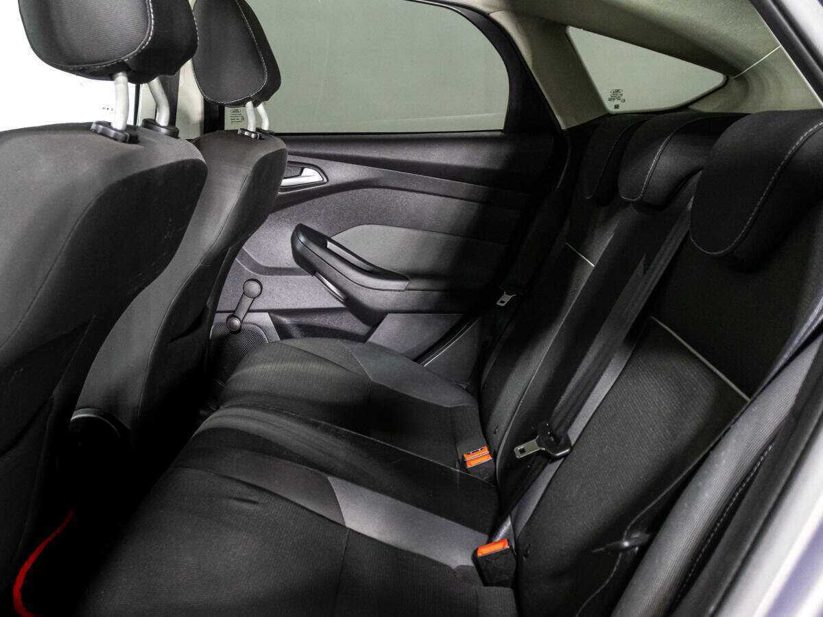 Ford Focus, 2012 Фото №10