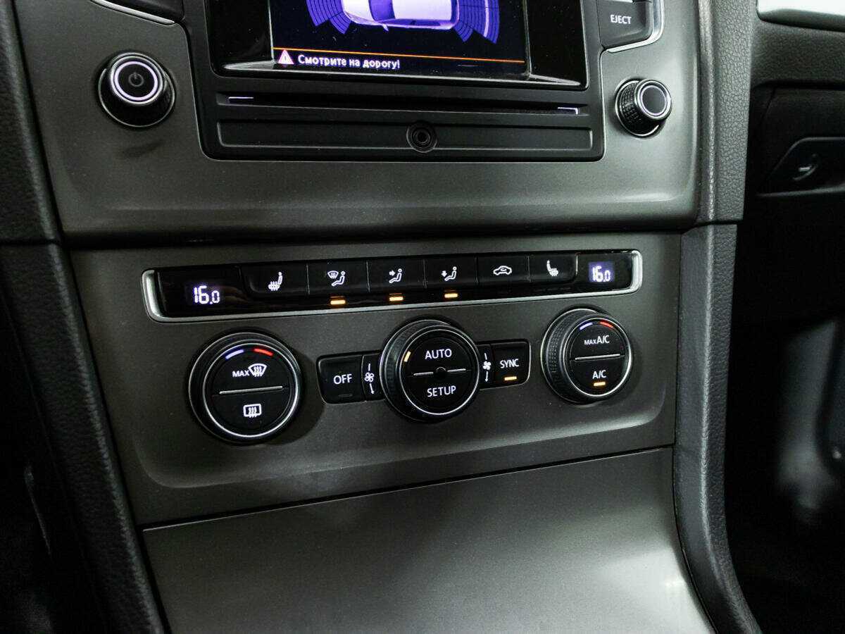 Volkswagen Golf, 2013 Фото №16