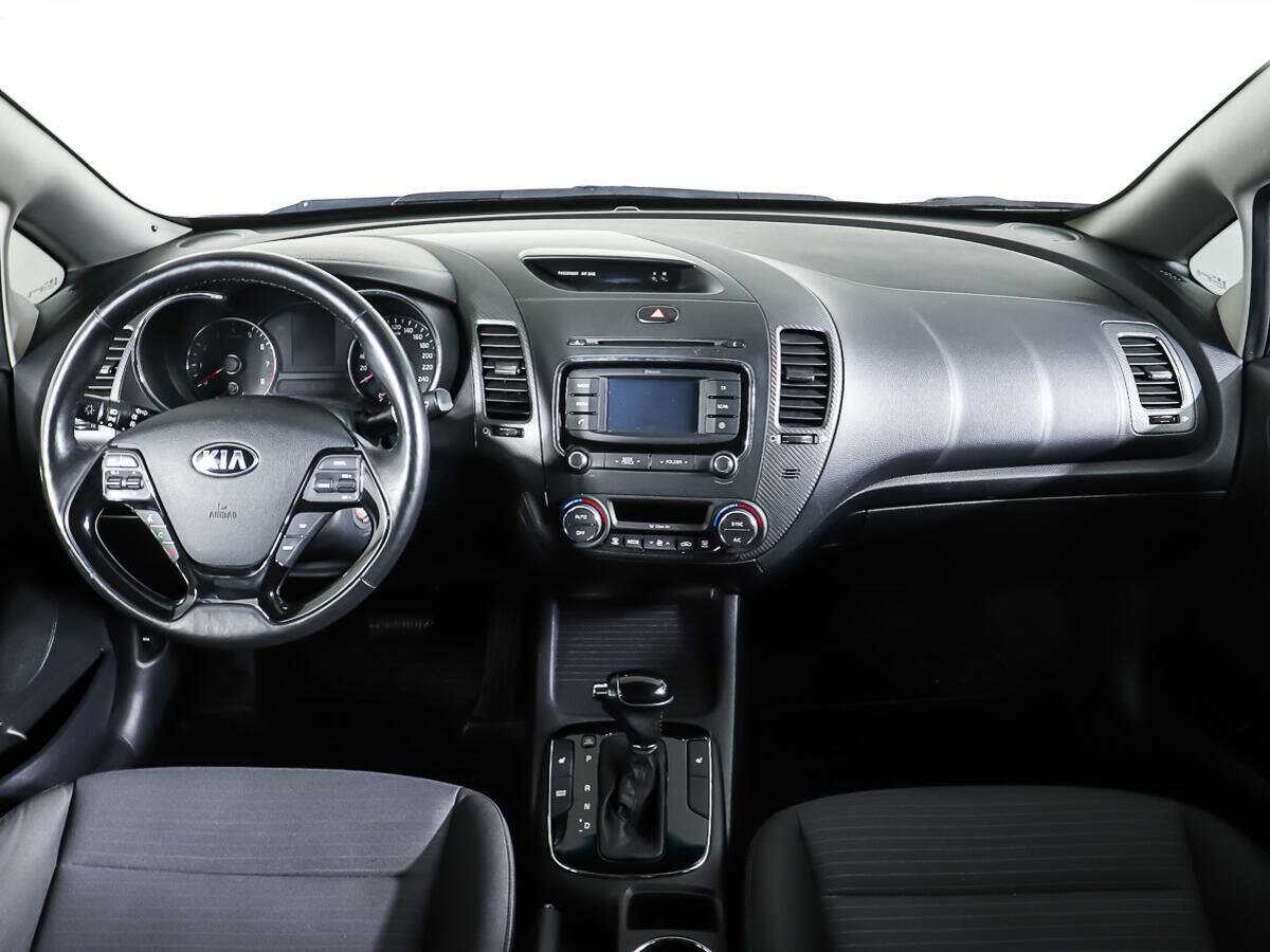 Kia Cerato, 2017 Фото №11