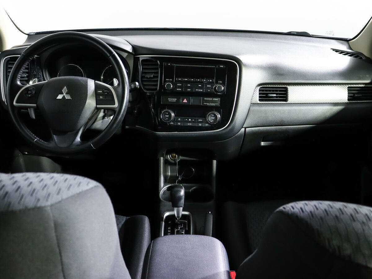 Mitsubishi Outlander, 2013 Фото №12