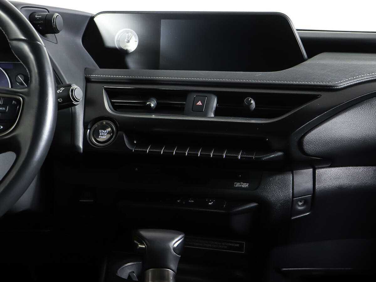 Lexus UX 200, 2019 Фото №11