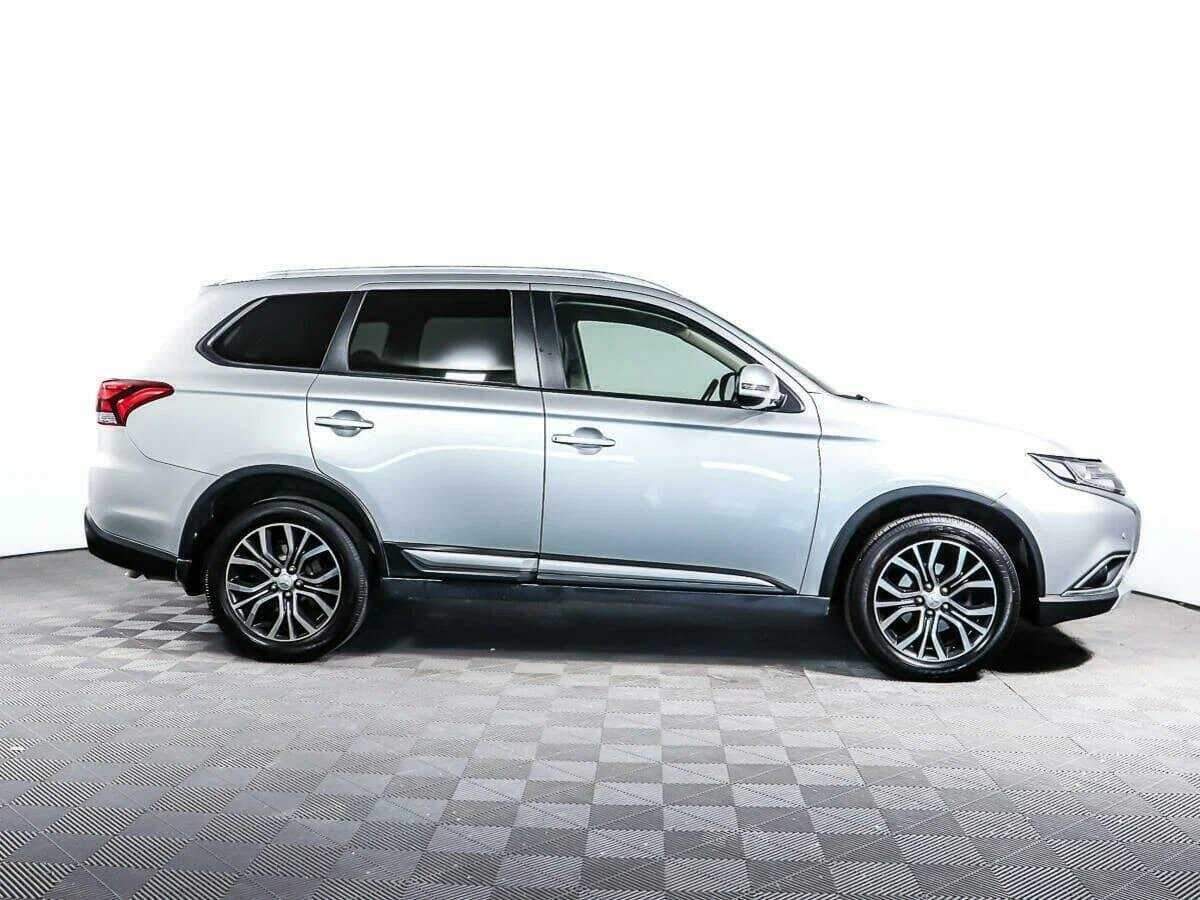 Mitsubishi Outlander, 2016 Фото №3