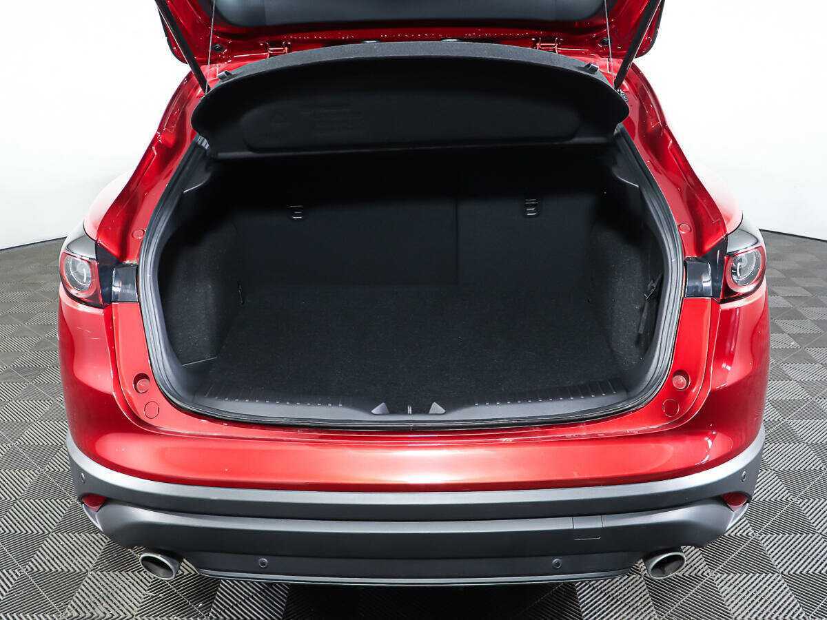 Mazda CX-4, 2022 - 4 880 км. | Фото №8