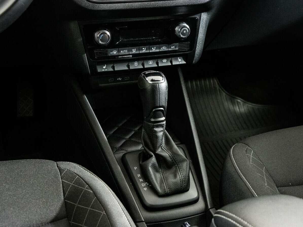 Skoda Rapid, 2021 Фото №11