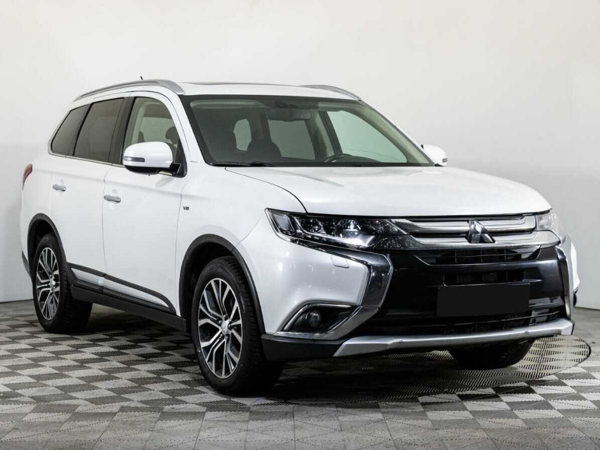 Mitsubishi Outlander, 2016 - 152 720 км. | Фото №3