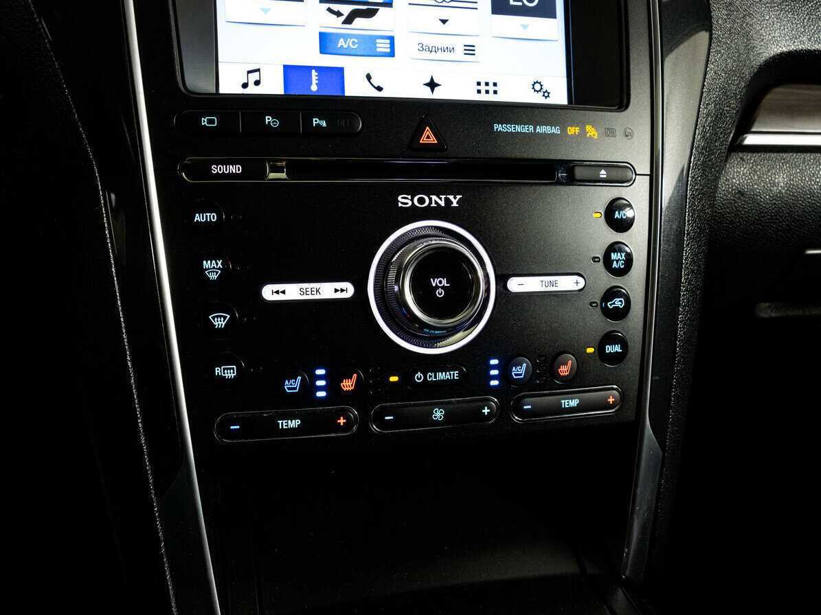 Ford Explorer, 2017 Фото №12