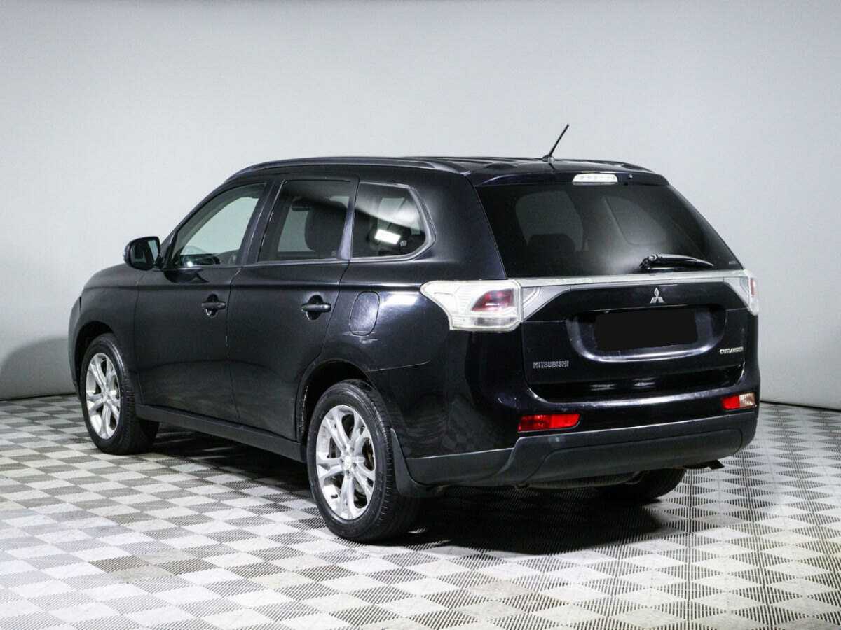 Mitsubishi Outlander, 2012 - 552 876 км. | Фото №6
