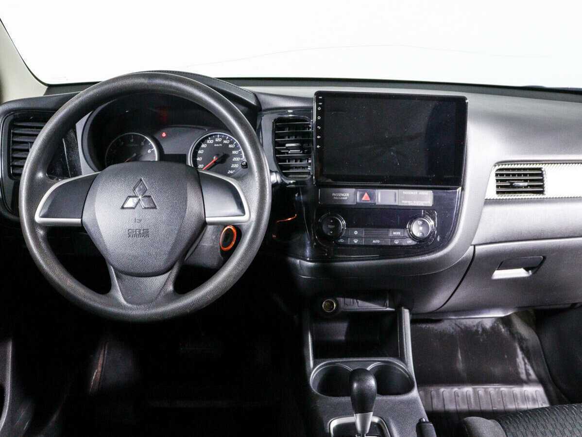 Mitsubishi Outlander, 2015 Фото №10