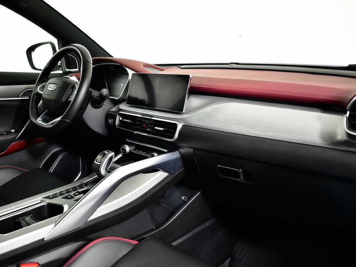 Geely Coolray, 2022 Фото №9