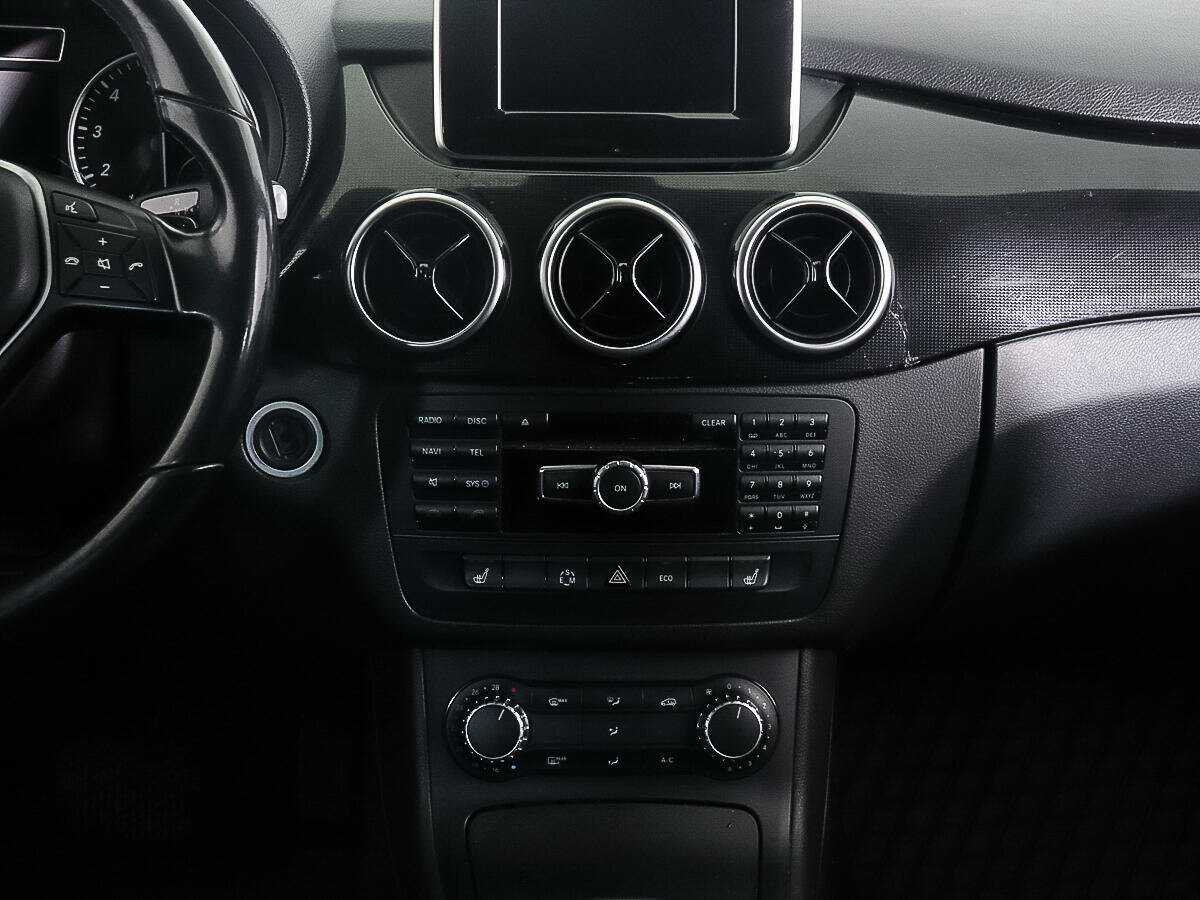 Mercedes-Benz B-Класс 180, 2014 Фото №15