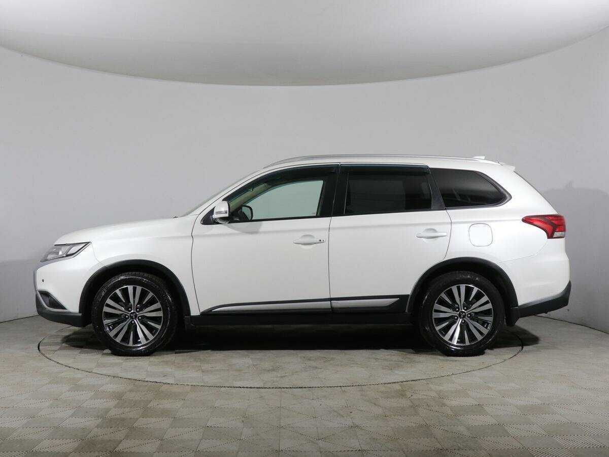 Mitsubishi Outlander, 2019 - 78 750 км. | Фото №8