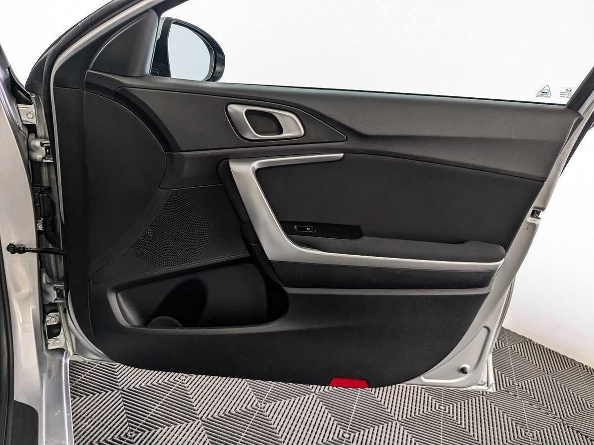 Kia Ceed, 2020 Фото №20