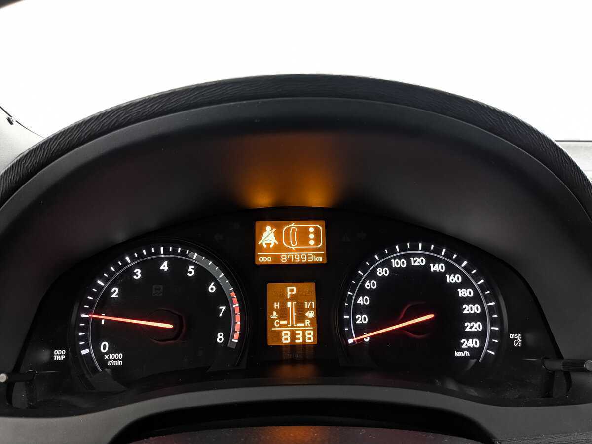 Toyota Avensis, 2012 Фото №11