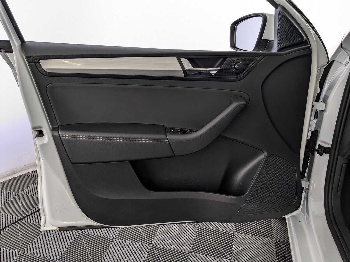 Skoda Rapid, 2019 Фото №15