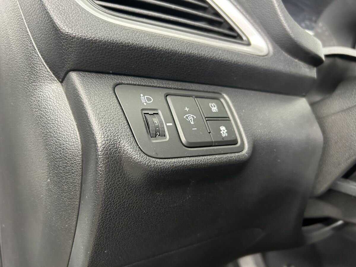 Hyundai Solaris, 2017 Фото №9