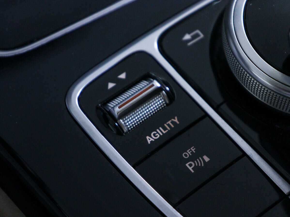 Mercedes-Benz C-Класс 180, 2015 Фото №19