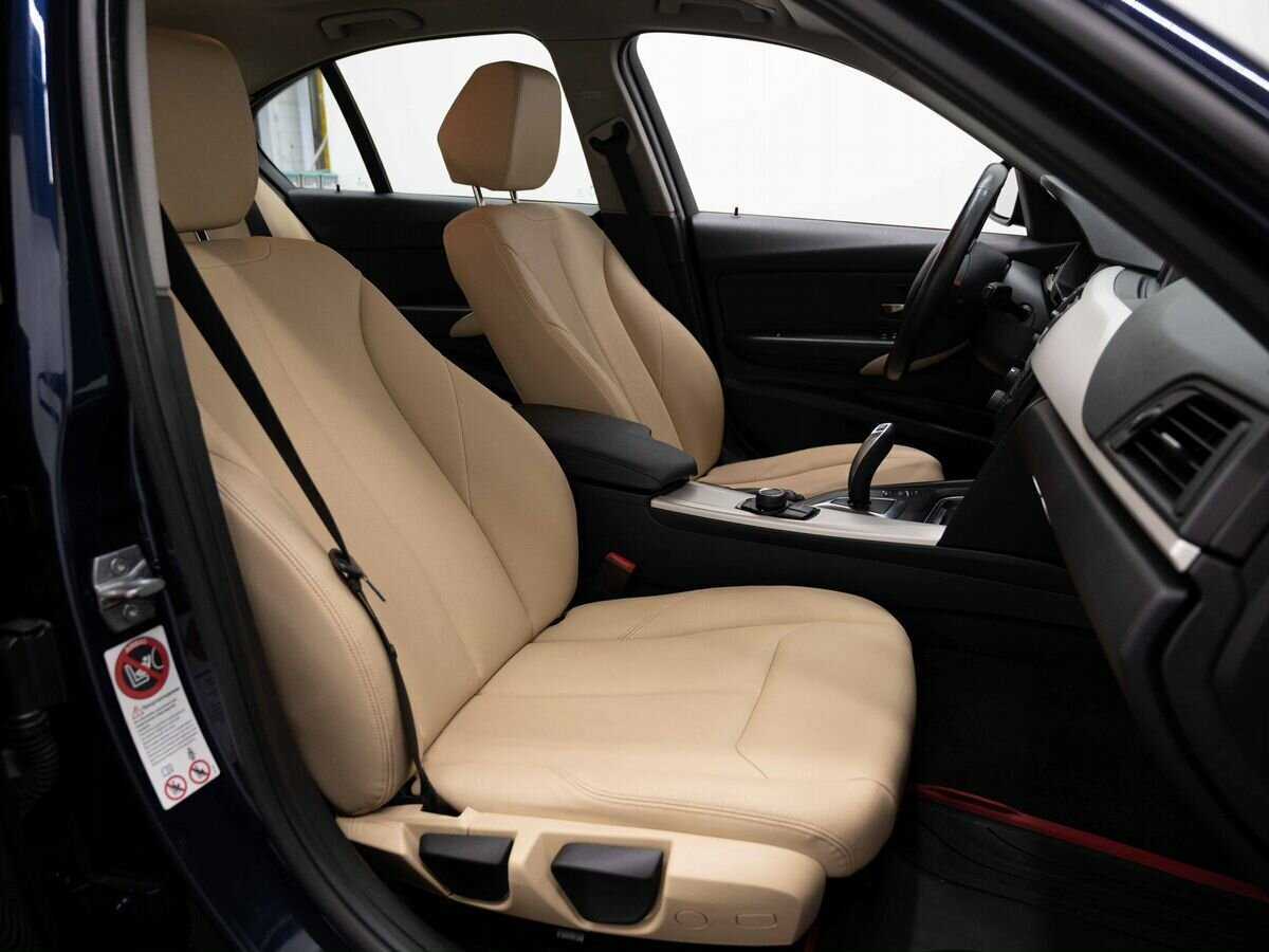 BMW 3 серии 316i, 2014 Фото №12