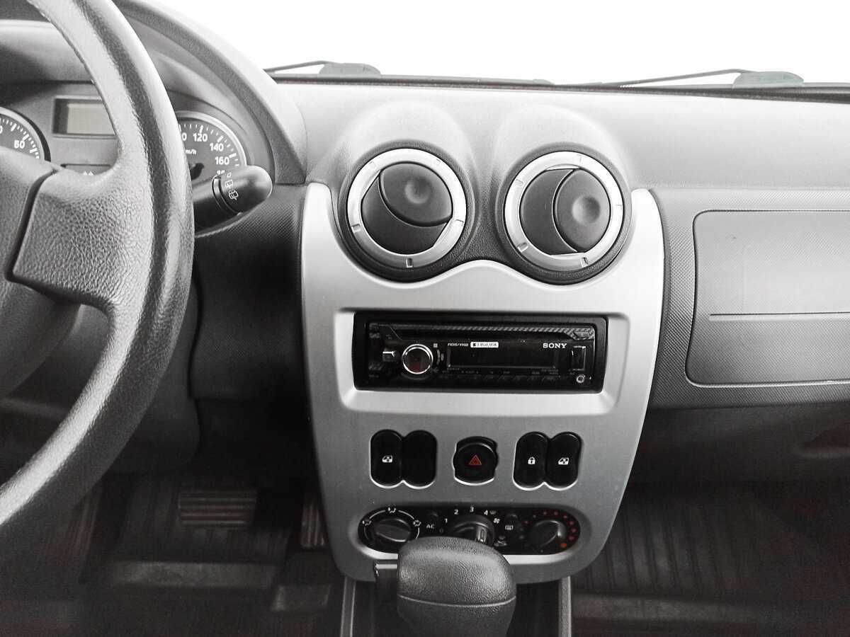 Renault Sandero Stepway, 2013 Фото №13