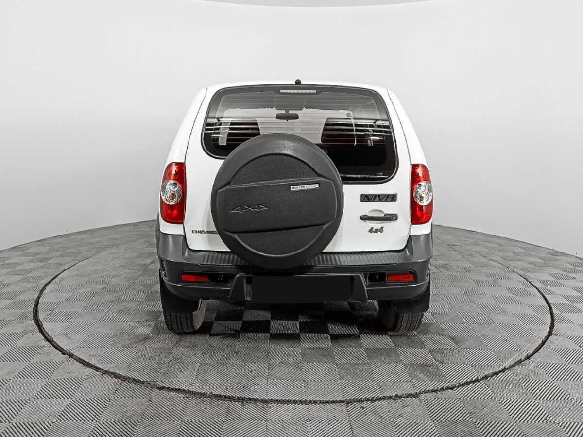 Chevrolet Niva, 2015 Фото №5
