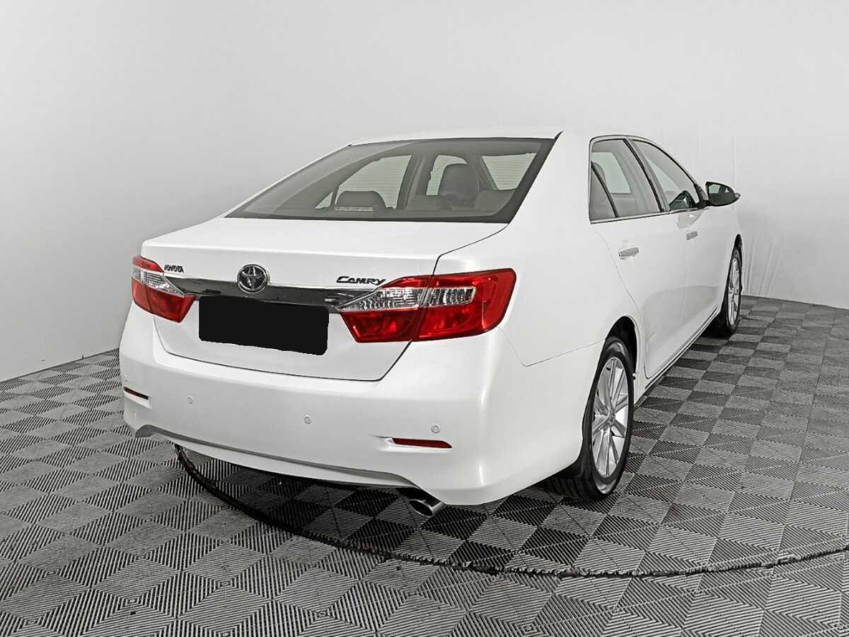 Toyota Camry, 2014 - 181 002 км. | Фото №4
