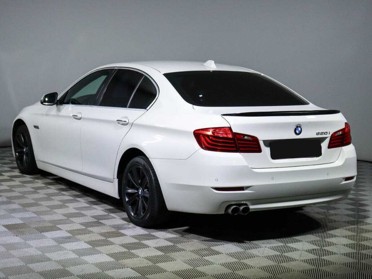 BMW 5 серии 520i, 2014 Фото №6