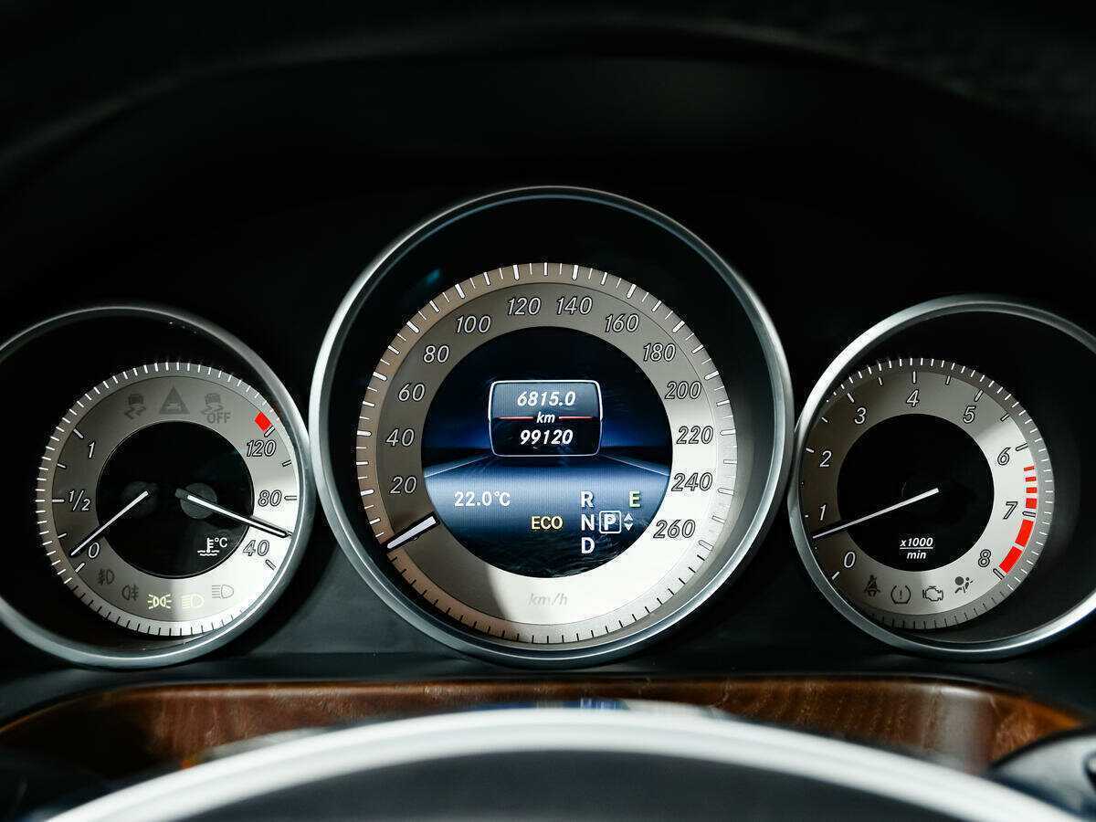 Mercedes-Benz E-Класс 300, 2013 - 99 118 км. | Фото №8