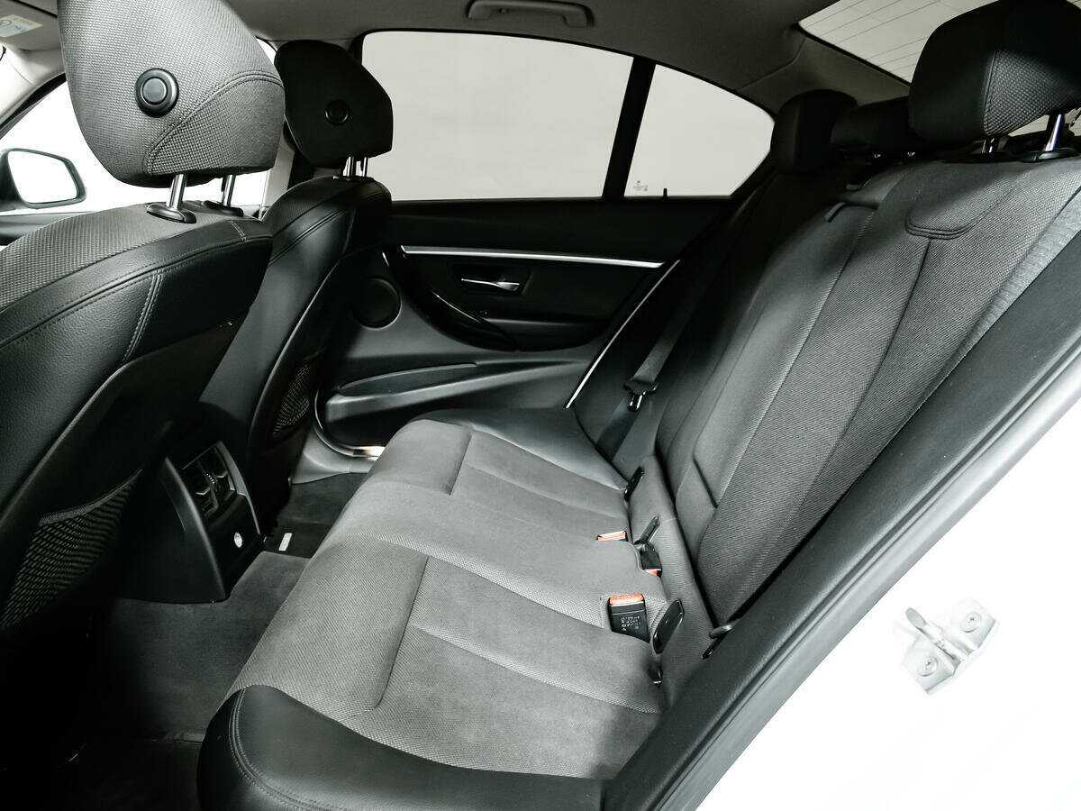 BMW 3 серии 320d xDrive, 2016 Фото №12