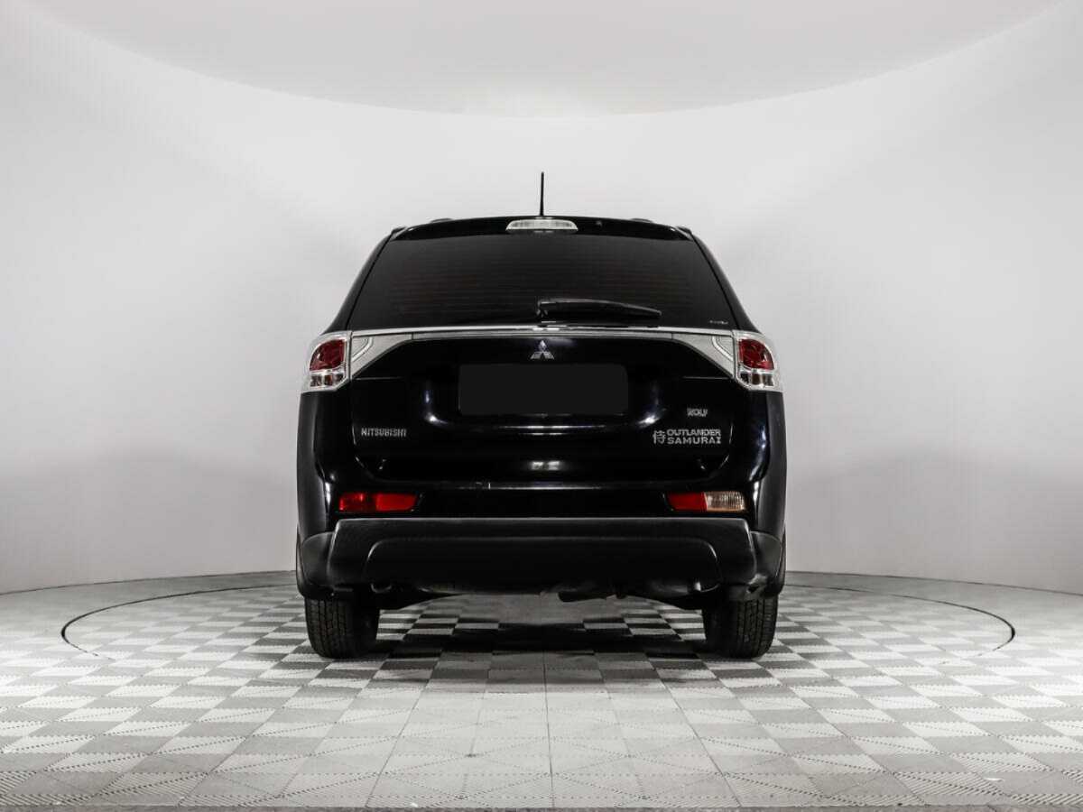 Mitsubishi Outlander, 2014 - 133 729 км. | Фото №6