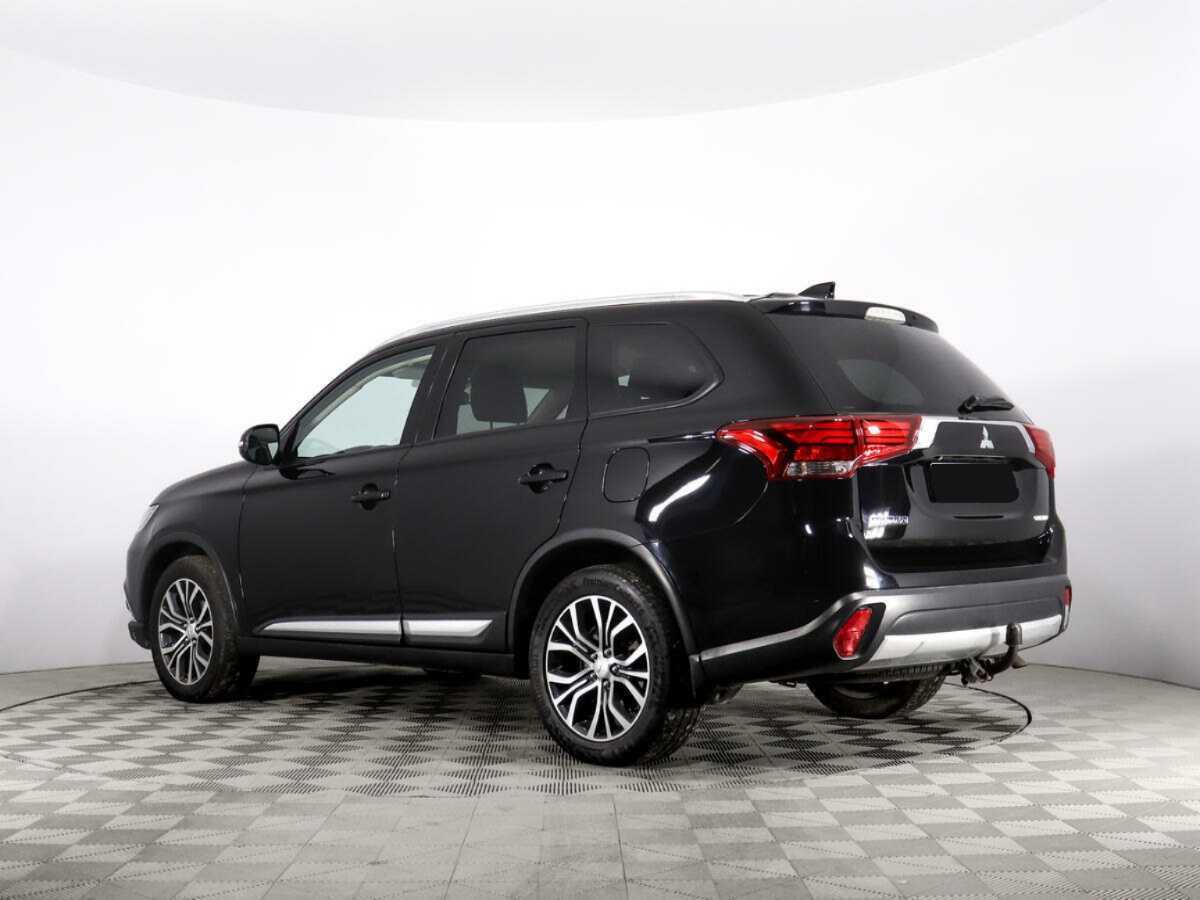 Mitsubishi Outlander, 2017 - 142 155 км. | Фото №7