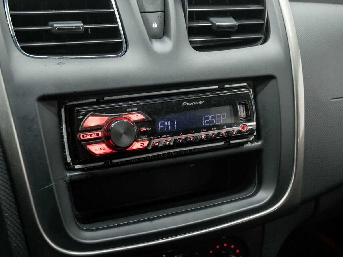 Renault Sandero Stepway, 2017 Фото №18