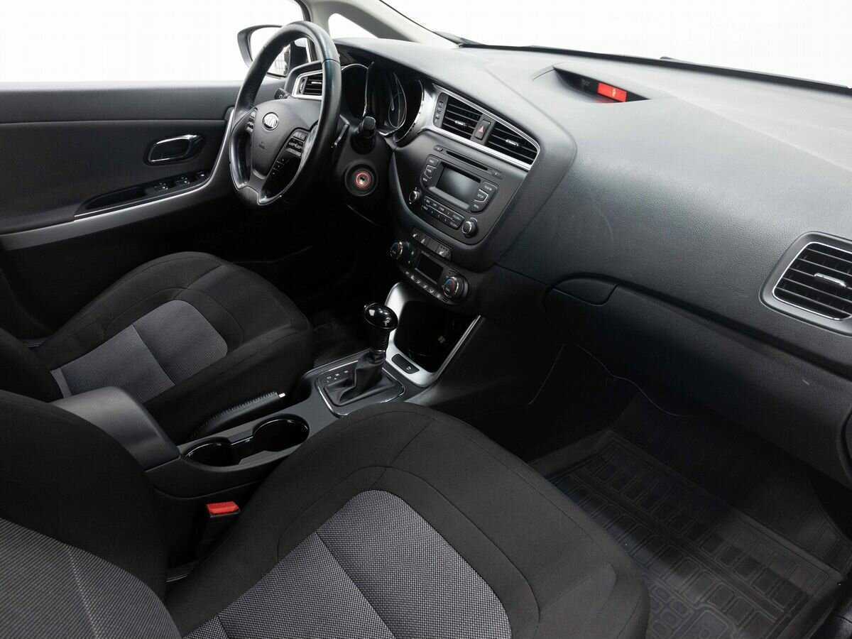 Kia Ceed, 2016 Фото №13