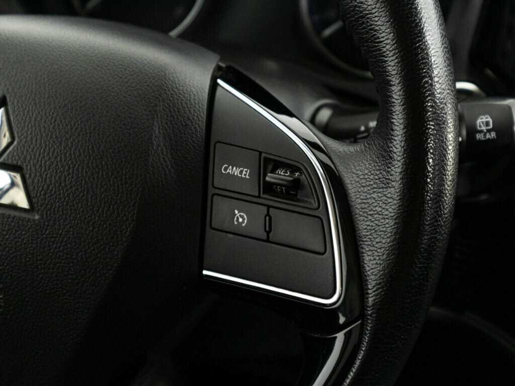 Mitsubishi Outlander, 2018 Фото №19