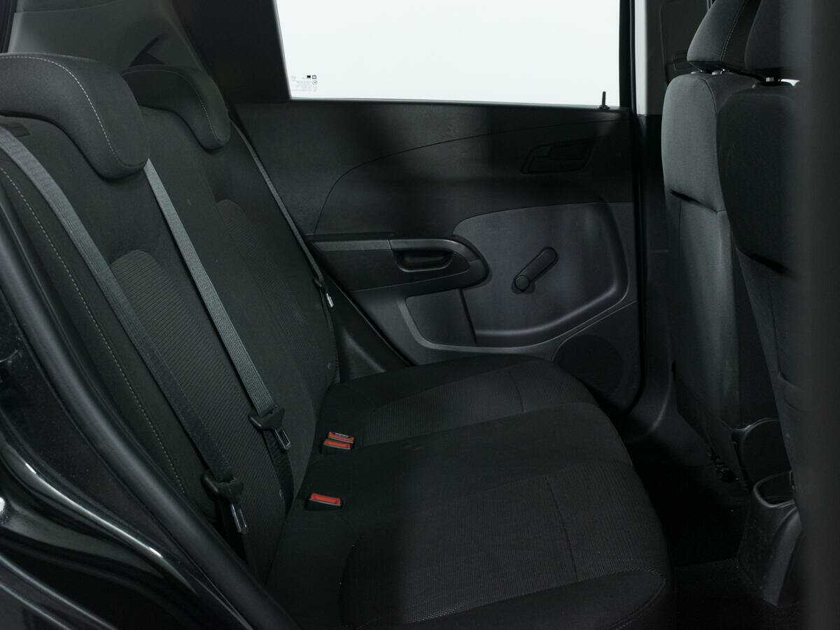 Chevrolet Aveo, 2012 Фото №11