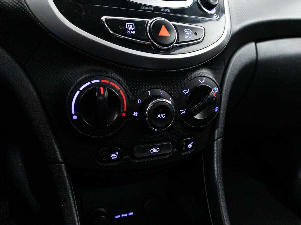 Hyundai Solaris, 2014 Фото №16