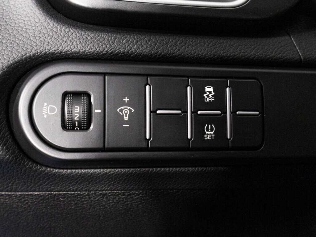 Kia Ceed, 2022 Фото №22