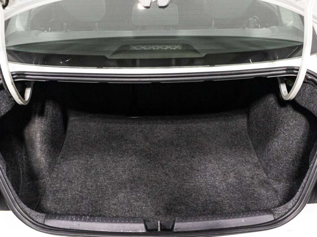 Volkswagen Polo, 2016 Фото №15