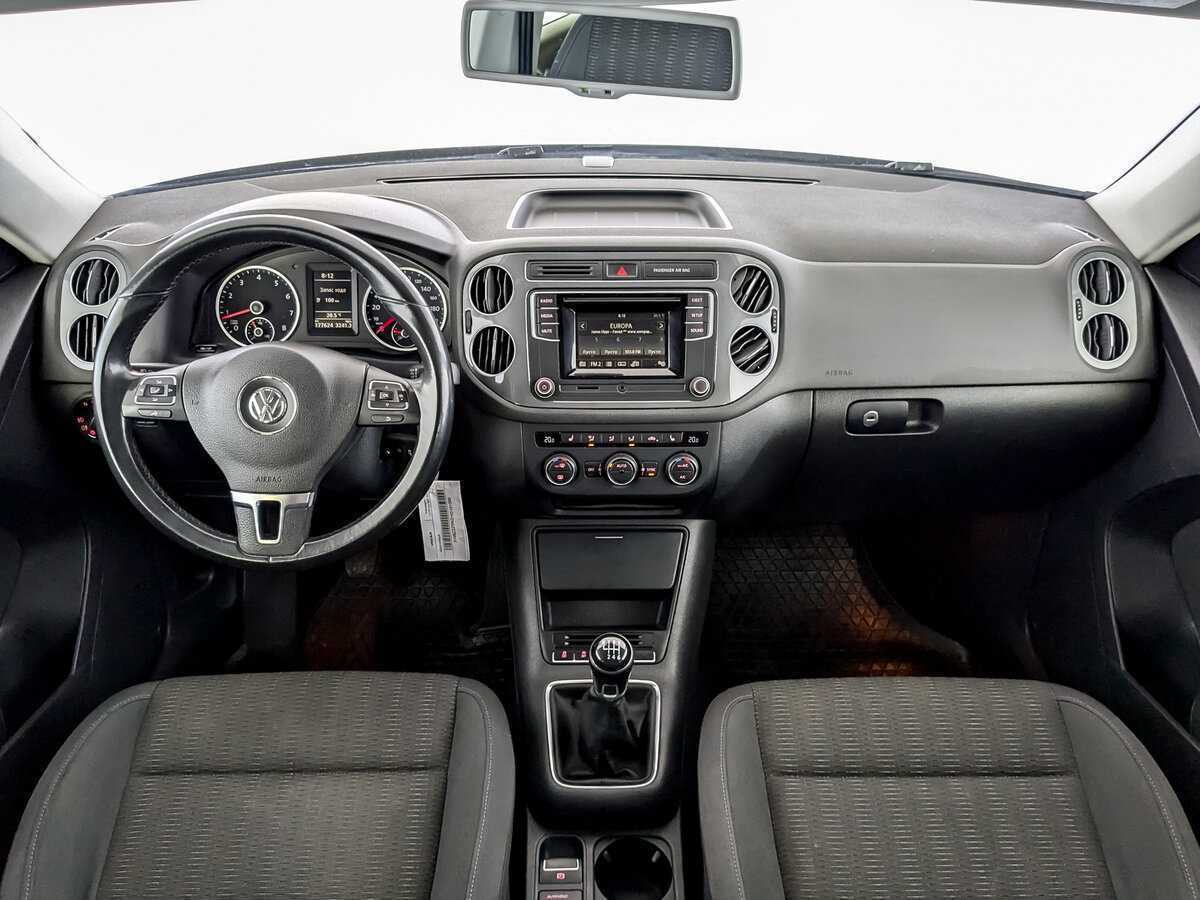 Volkswagen Tiguan, 2016 Фото №14
