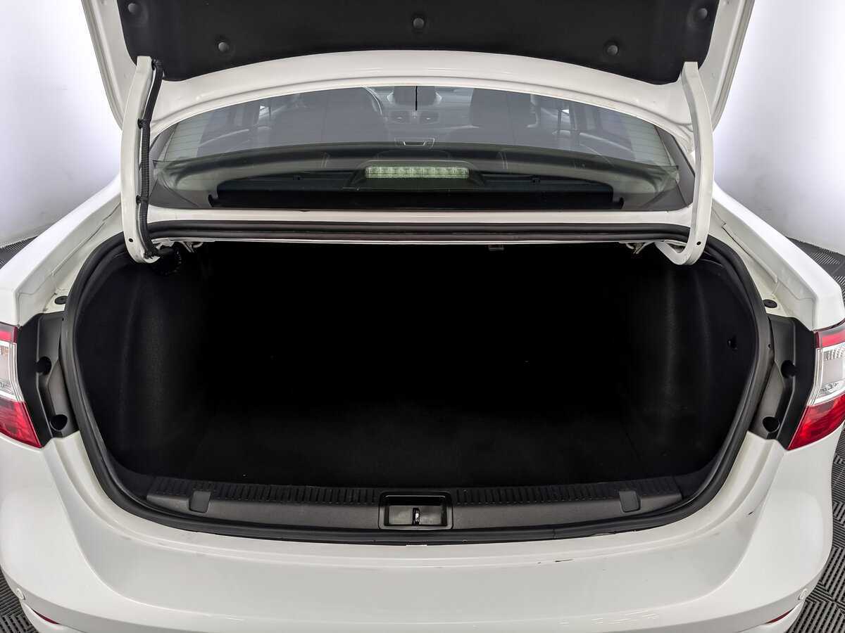 Renault Fluence, 2013 Фото №10