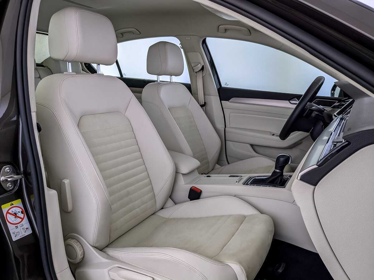 Volkswagen Passat, 2017 Фото №22