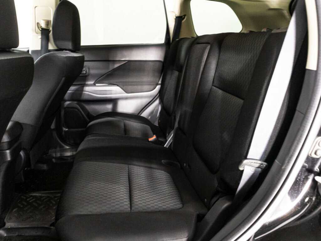 Mitsubishi Outlander, 2014 - 163 717 км. | Фото №8