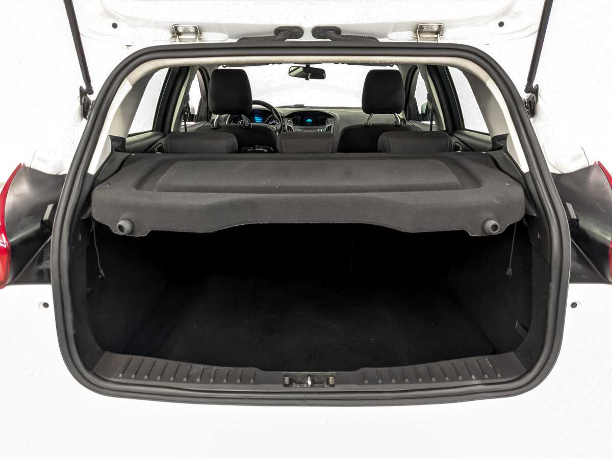 Ford Focus, 2018 Фото №10