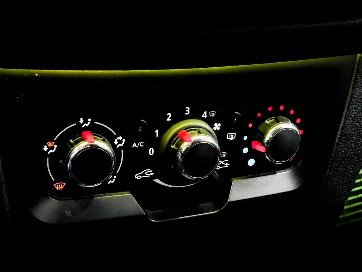 Lada (ВАЗ) XRAY, 2019 Фото №25