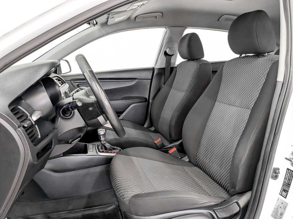 Kia Rio X-Line, 2020 Фото №18