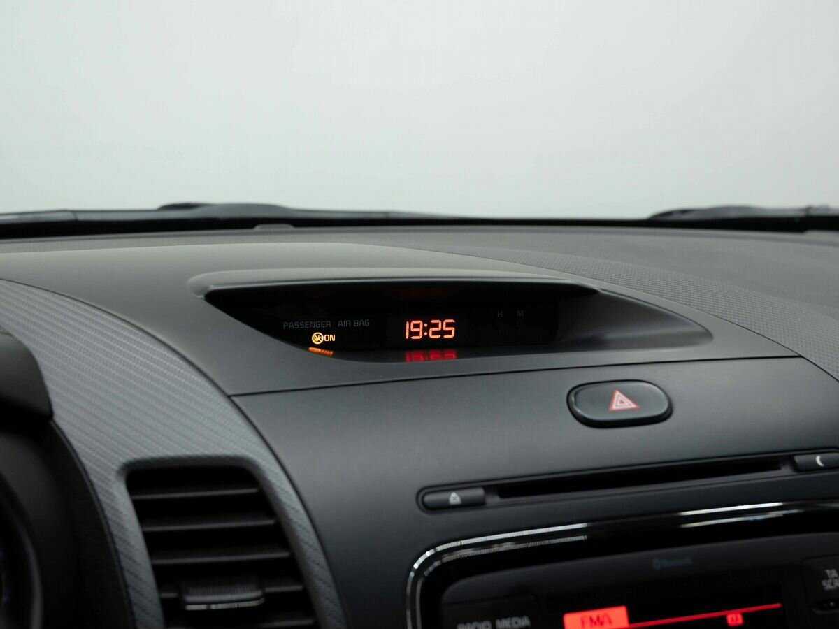 Kia Cerato, 2019 Фото №20