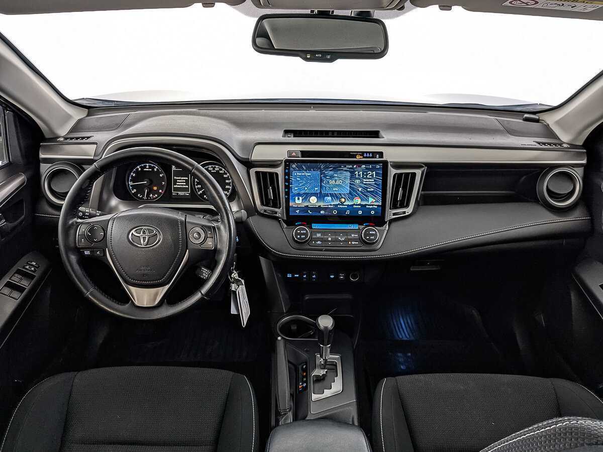Toyota RAV4, 2017 Фото №13